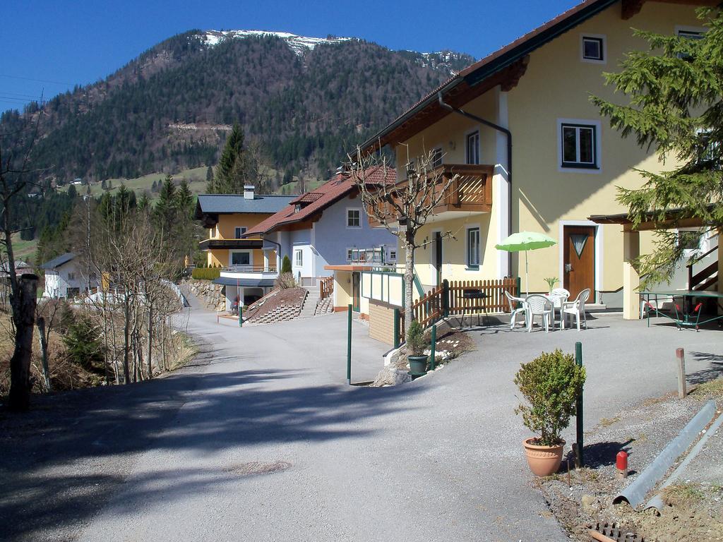 Apartament Haus Mary Rußbach am Paß Gschütt Zewnętrze zdjęcie