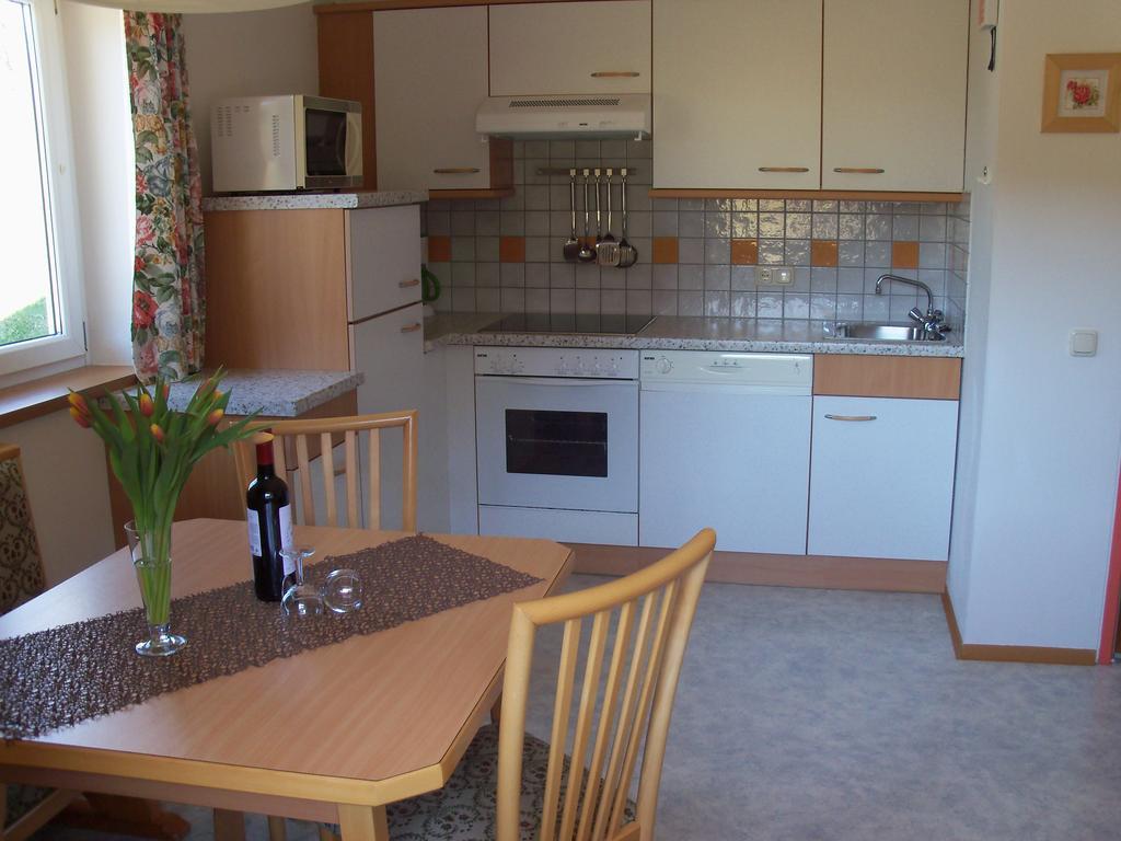 Apartament Haus Mary Rußbach am Paß Gschütt Zewnętrze zdjęcie