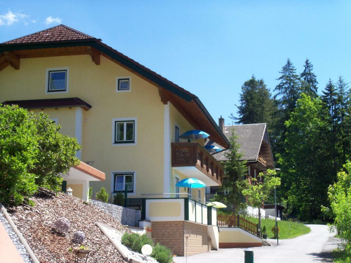 Apartament Haus Mary Rußbach am Paß Gschütt Zewnętrze zdjęcie