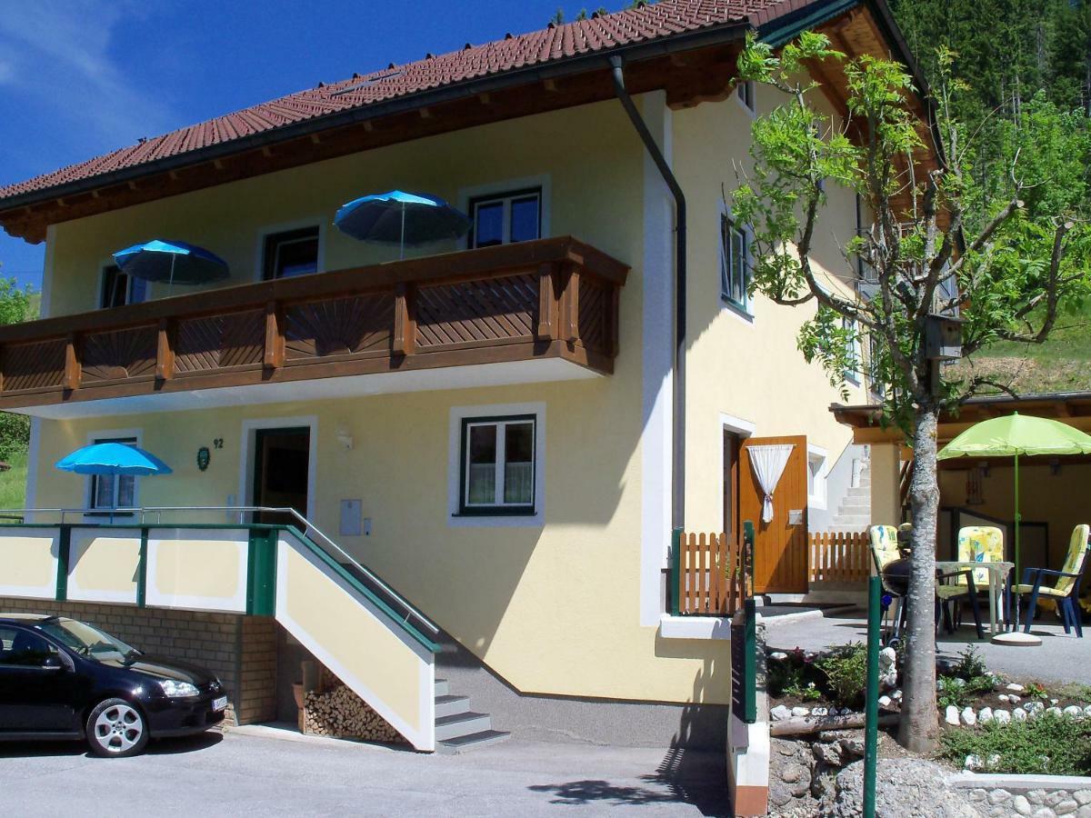 Apartament Haus Mary Rußbach am Paß Gschütt Zewnętrze zdjęcie